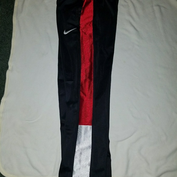 Nike pants - Picture 2 of 4